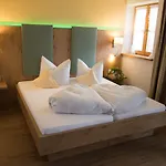 Hotel Schoiner See-hotel, Garni 3*